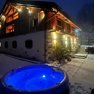 wanderful-life-montblanc-refuge-haut-de-gamme.hotels-rhonealpes.com/